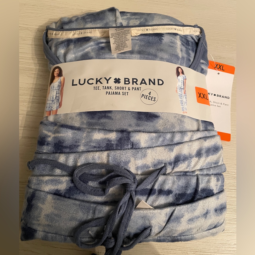 Lucky Brand Pajama Set